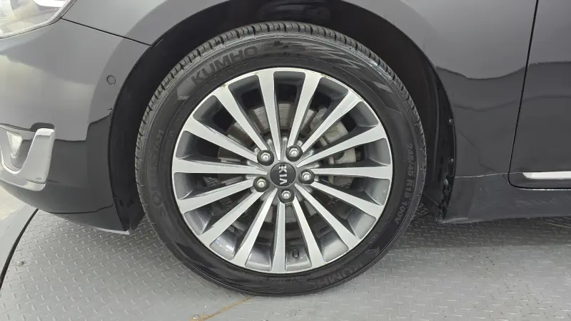 Kia K7