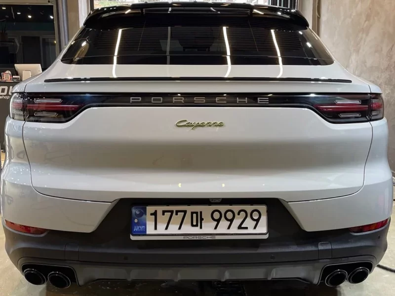 Porsche CAYENNE
