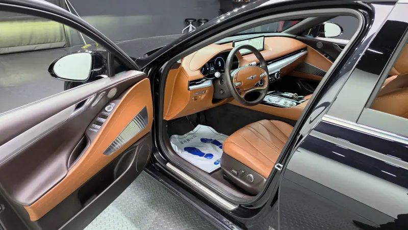 Genesis Electrified G80