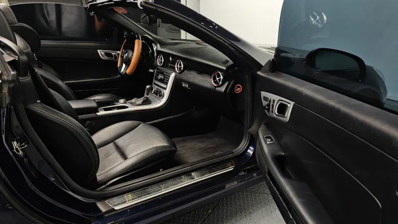 Mercedes-Benz SLK-Class