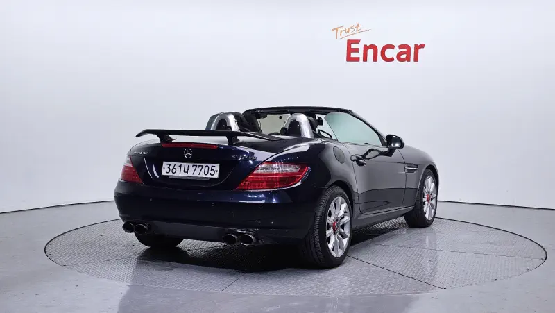 Mercedes-Benz SLK-Class