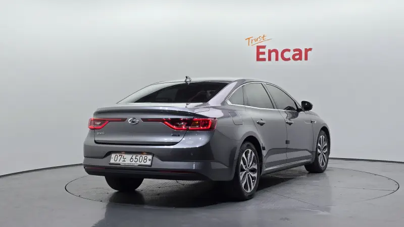 Renault Samsung SM6