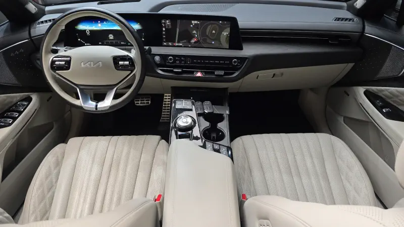 Kia K8