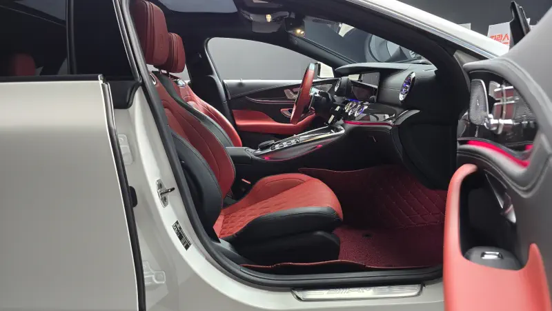 Mercedes-Benz AMG GT