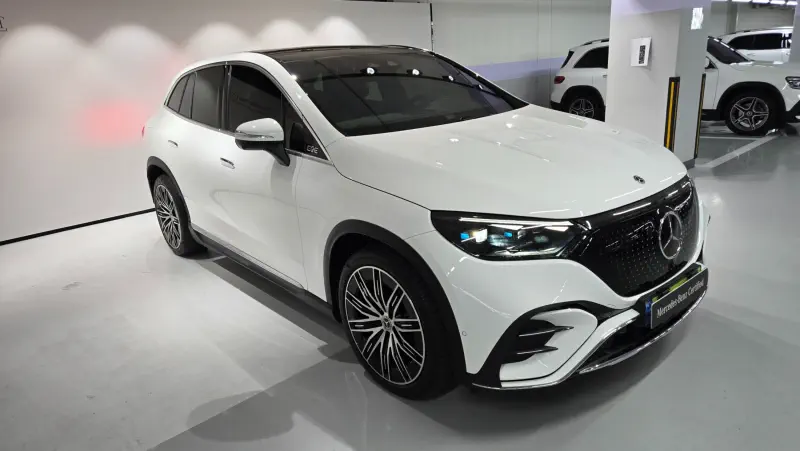 Mercedes-Benz EQE