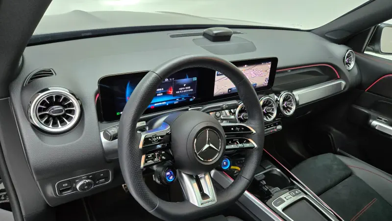 Mercedes-Benz GLB-Class