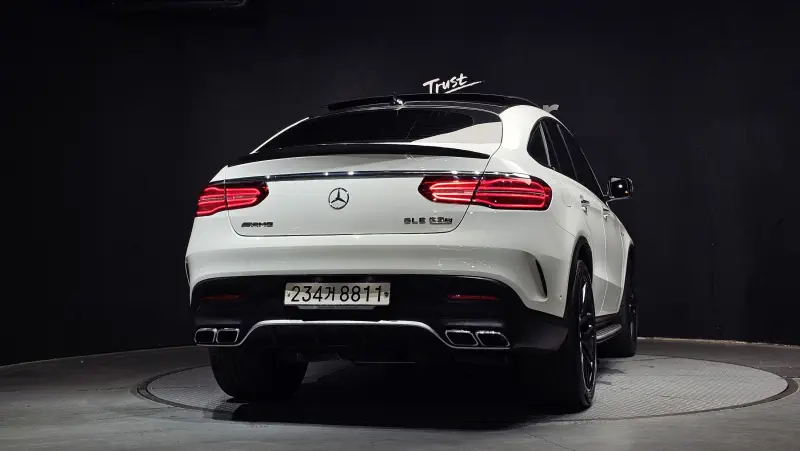 Mercedes-Benz GLE-Class