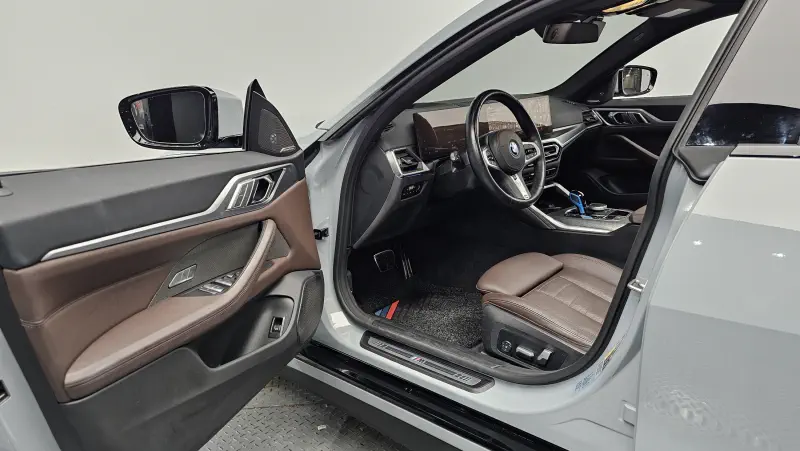 BMW i4