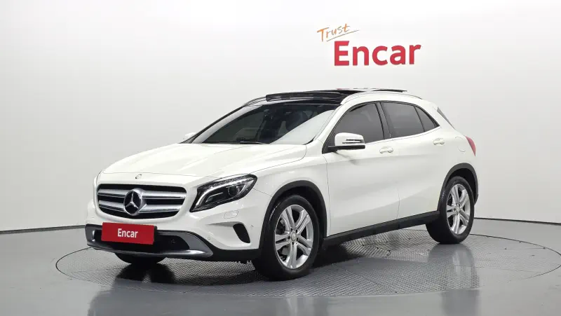 Mercedes-Benz GLA-Class