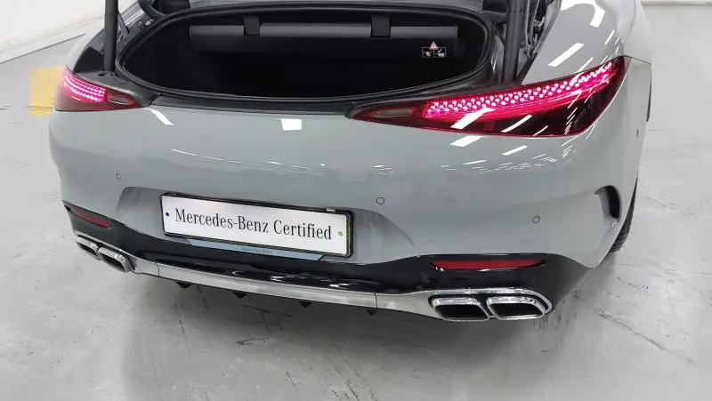 Mercedes-Benz SL-Class