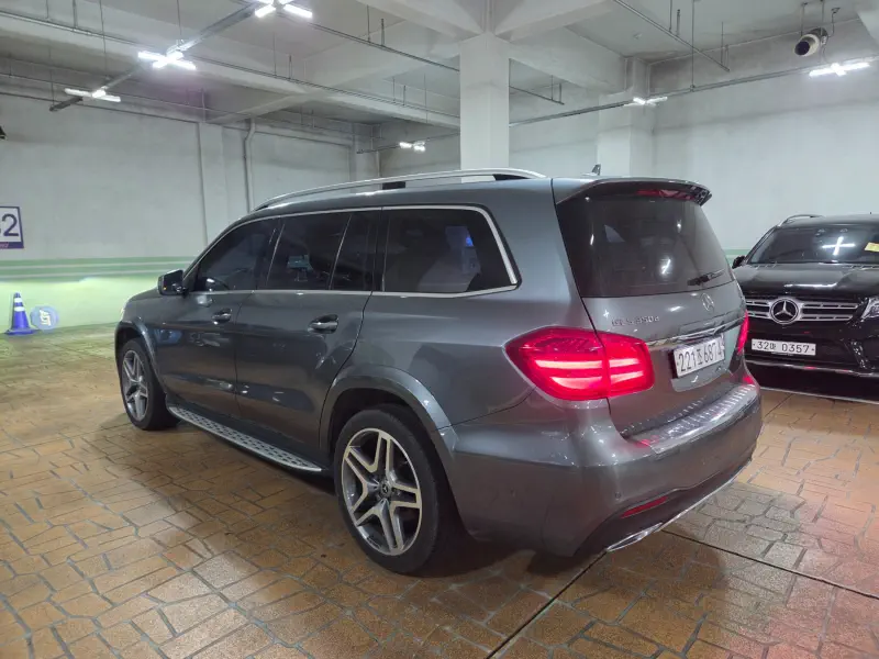 Mercedes-Benz GLS-Class