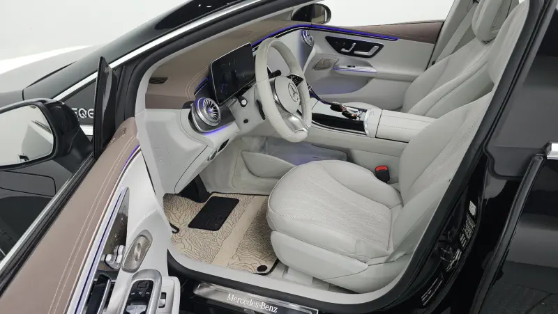 Mercedes-Benz EQE