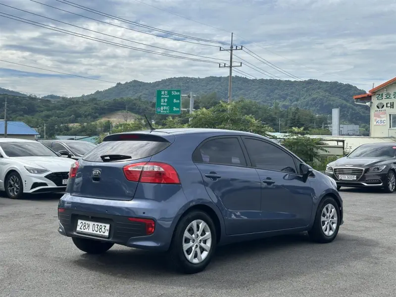Kia pride