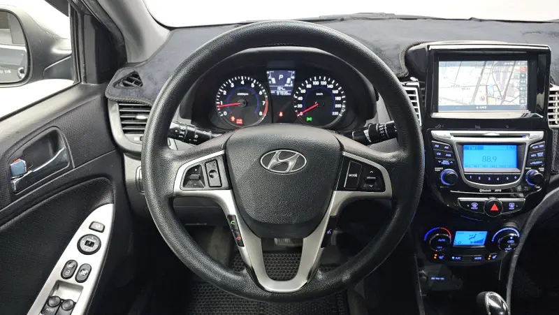 Hyundai Accent