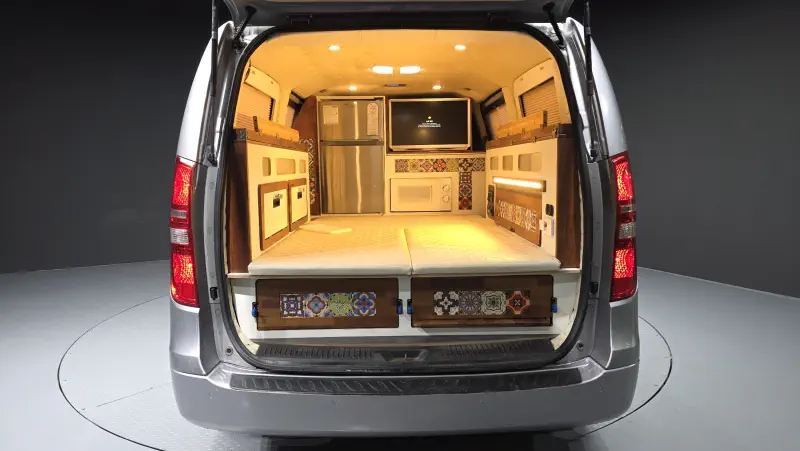 Hyundai Grand Starex