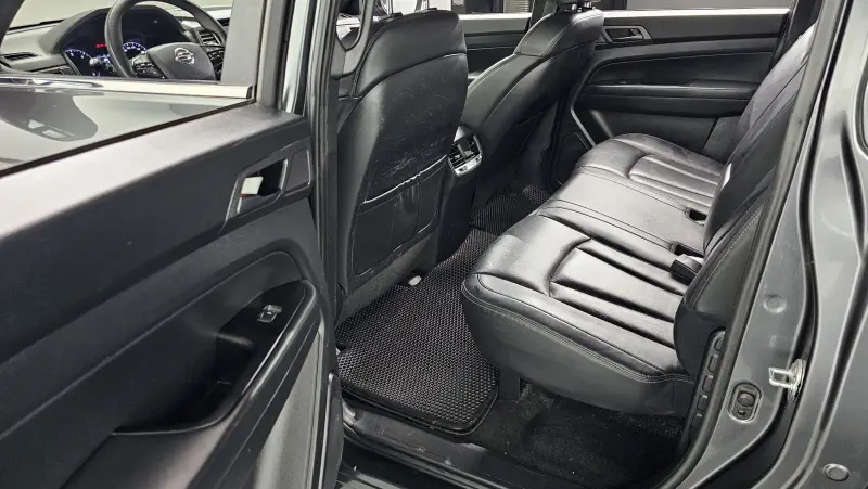 SsangYong Rexton Sports