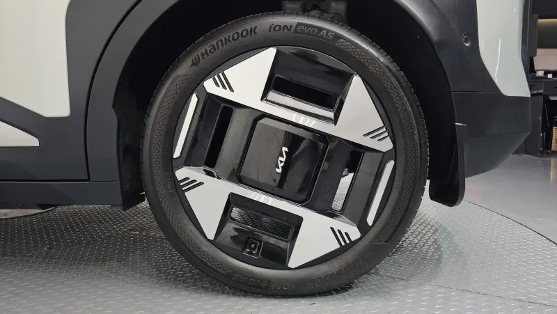 Kia EV3
