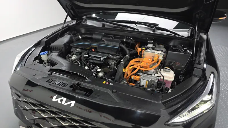 Kia K8