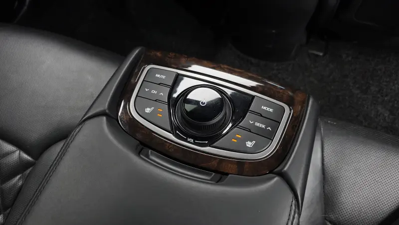 Hyundai Aslan