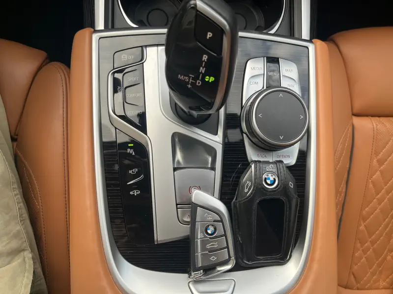 BMW 7-Series