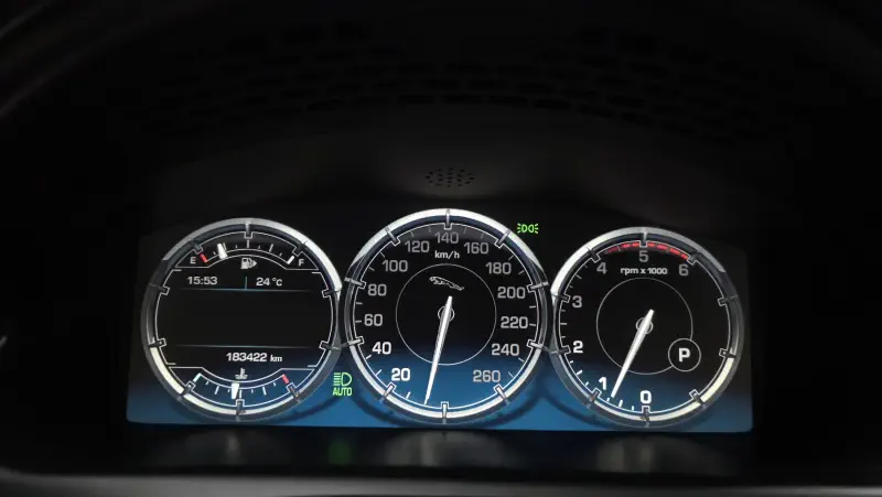 Jaguar XJ