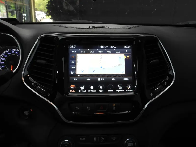 Jeep Cherokee
