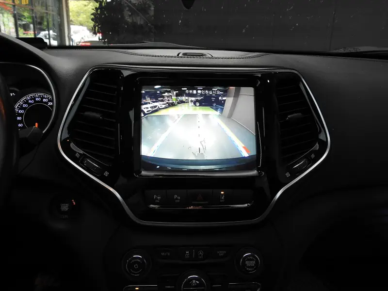 Jeep Cherokee