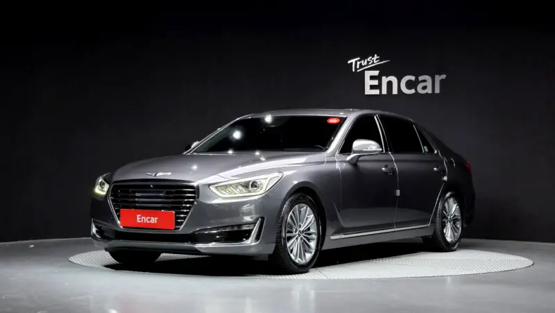 Genesis EQ900