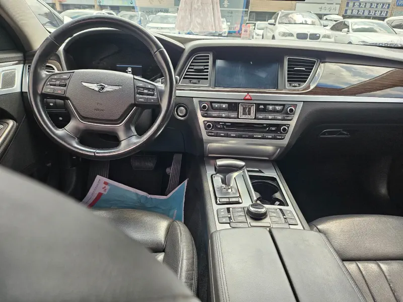 Genesis G80