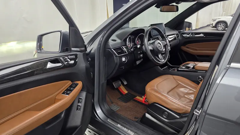Mercedes-Benz GLS-Class