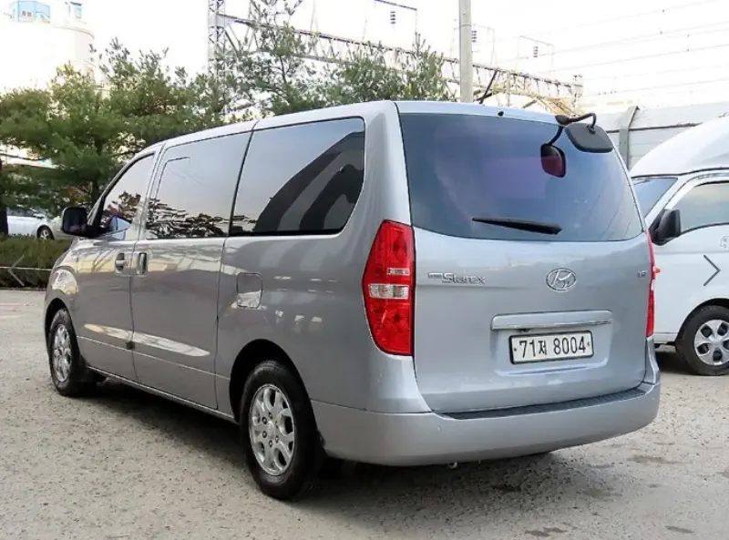 Hyundai Grand Starex