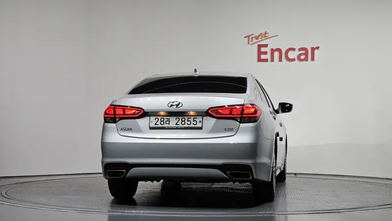 Hyundai Aslan