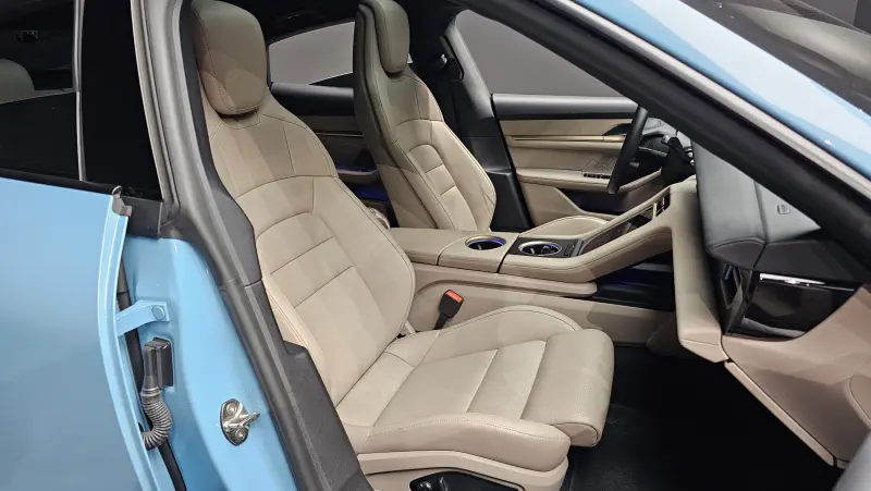 Porsche Taycan