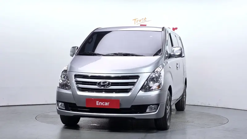 Hyundai Grand Starex