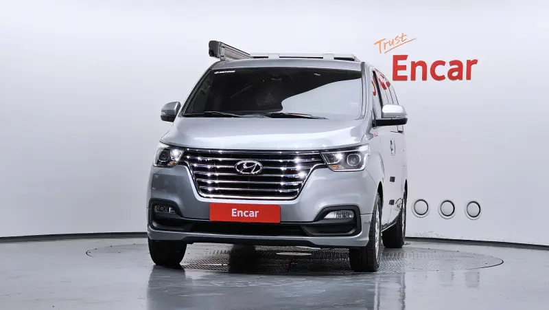 Hyundai Grand Starex
