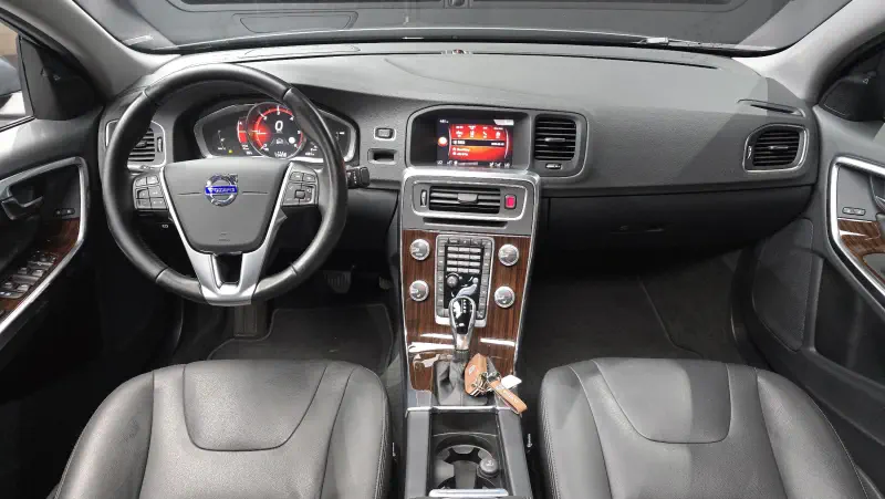 Volvo S60