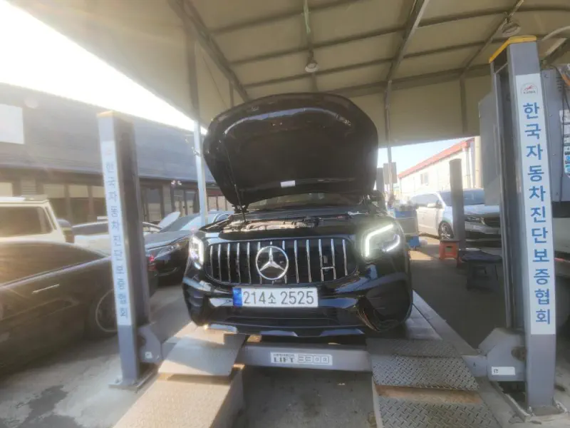 Mercedes-Benz GLB-Class