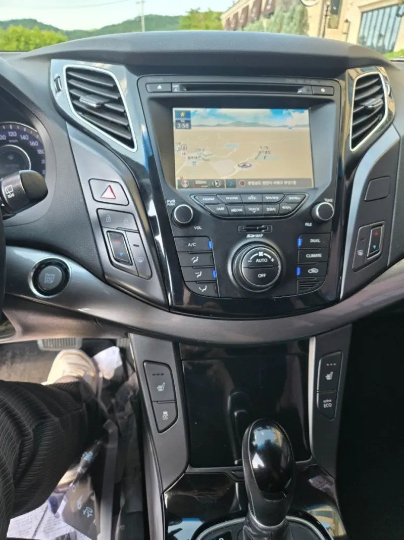 Hyundai I40