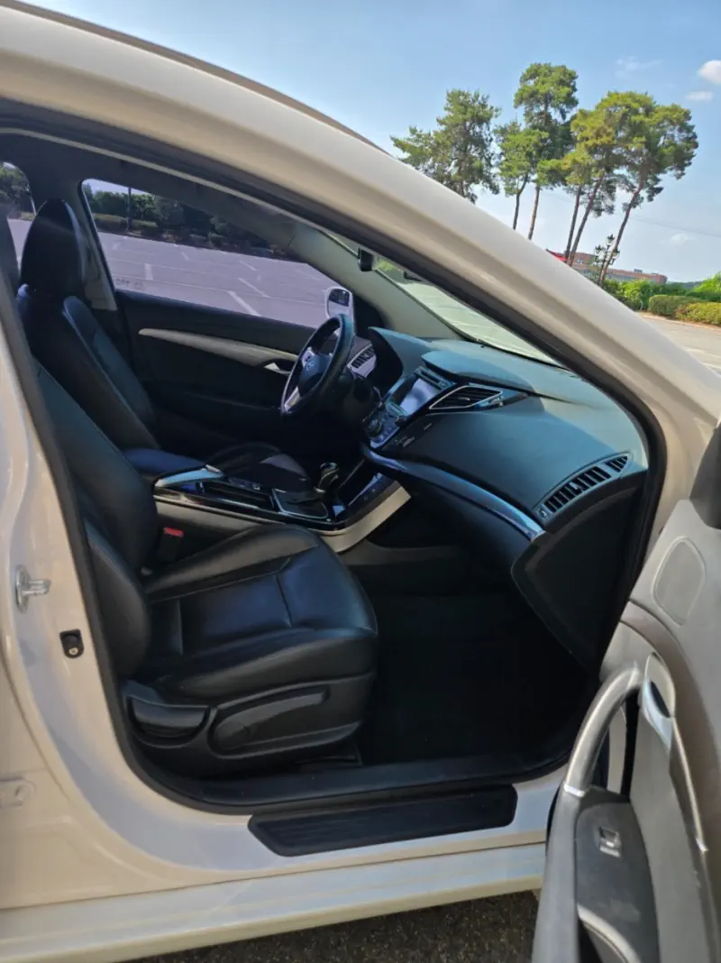 Hyundai I40