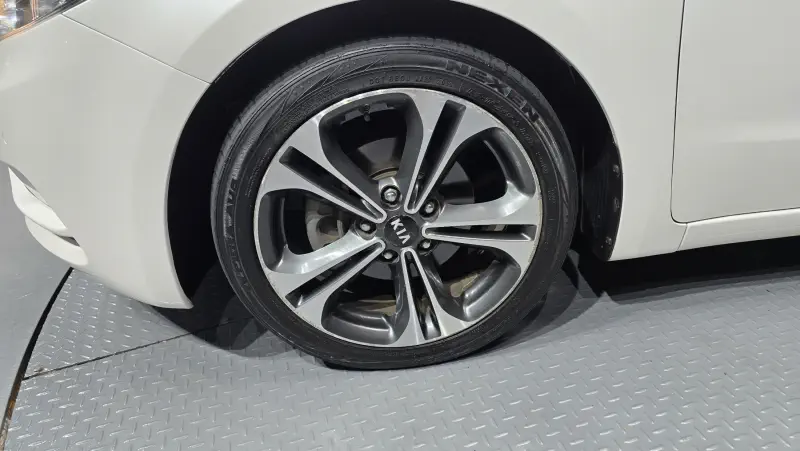Kia K3