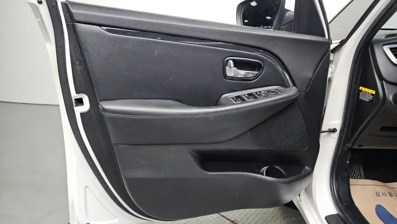Купить Kia Carens Chungnam из Кореи