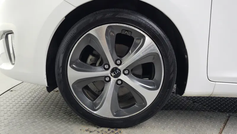 Kia Carens