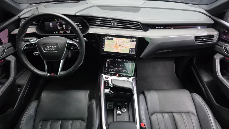 Audi e-tron