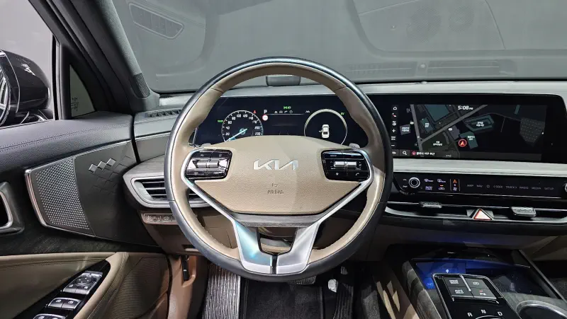 Kia K8