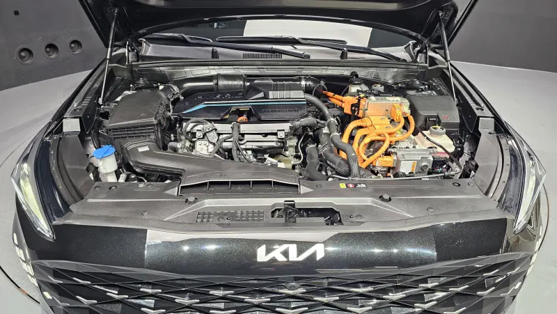 Kia K8
