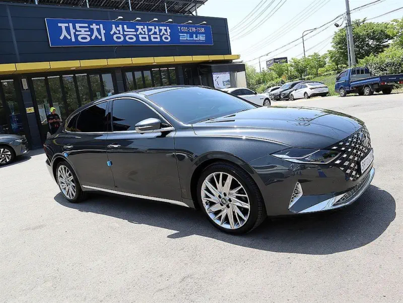 Hyundai Grandeur