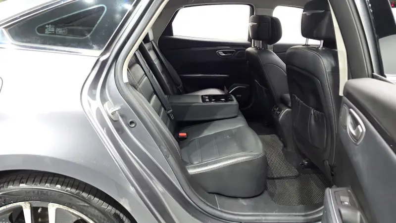 Renault Samsung SM6