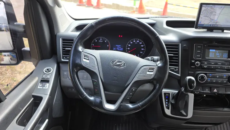Hyundai H1