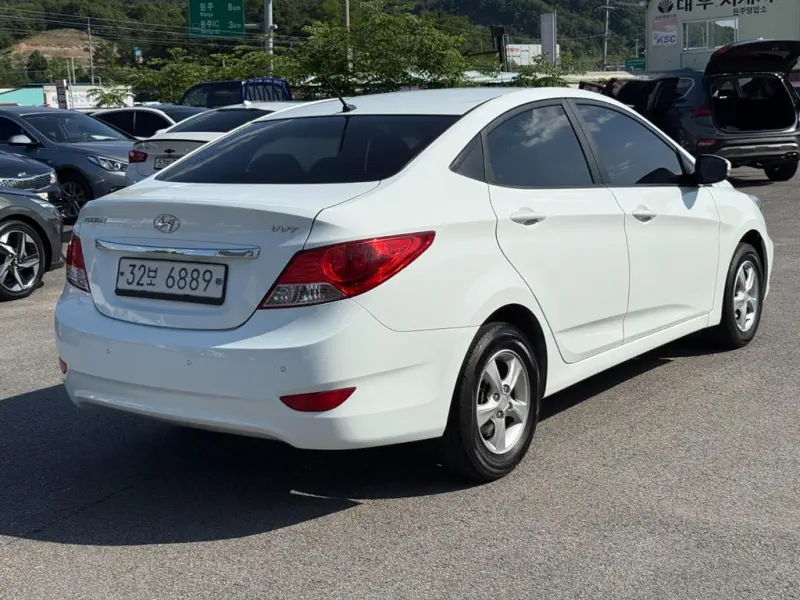 Hyundai Accent