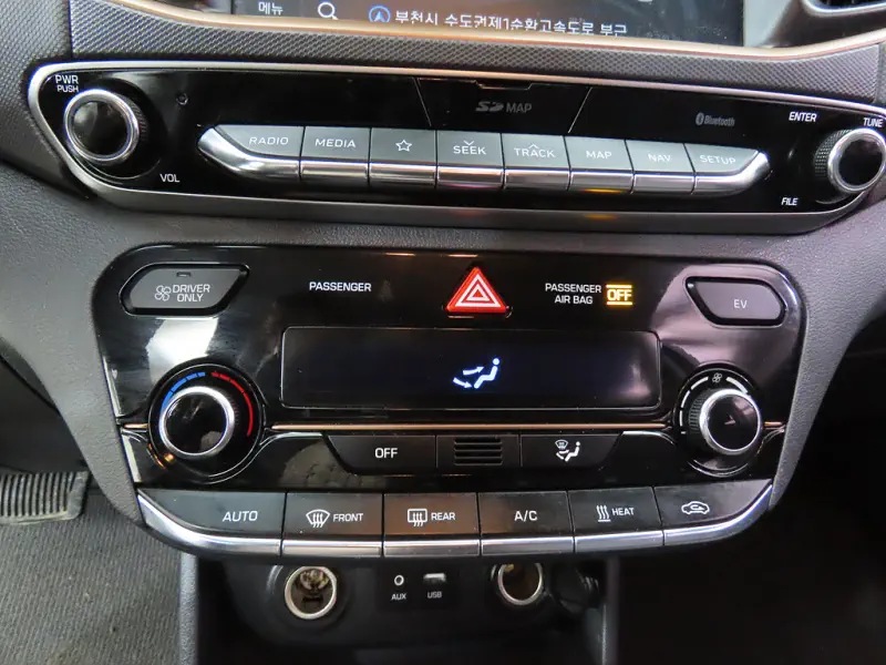 Hyundai Ioniq